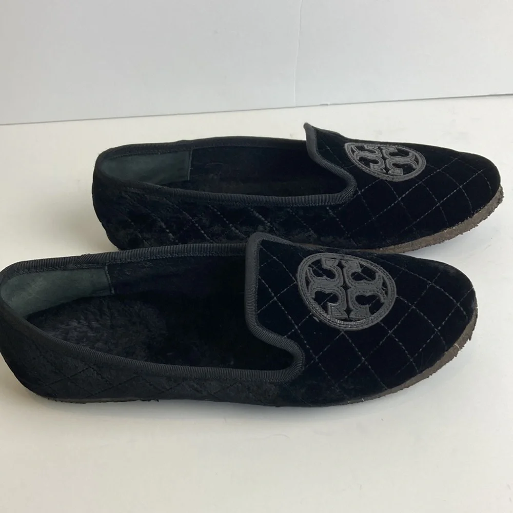 Tory Burch Billy Black Quilted Velvet Fur Loafers Crepe Sole Slippers Sz 9 Flats